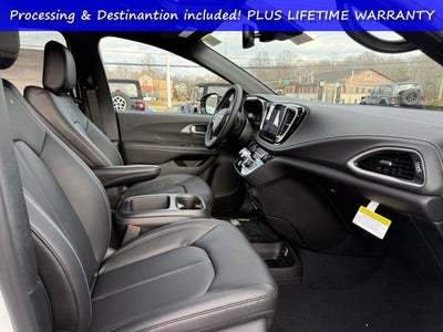 2026 Chrysler Pacifica PACIFICA SELECT