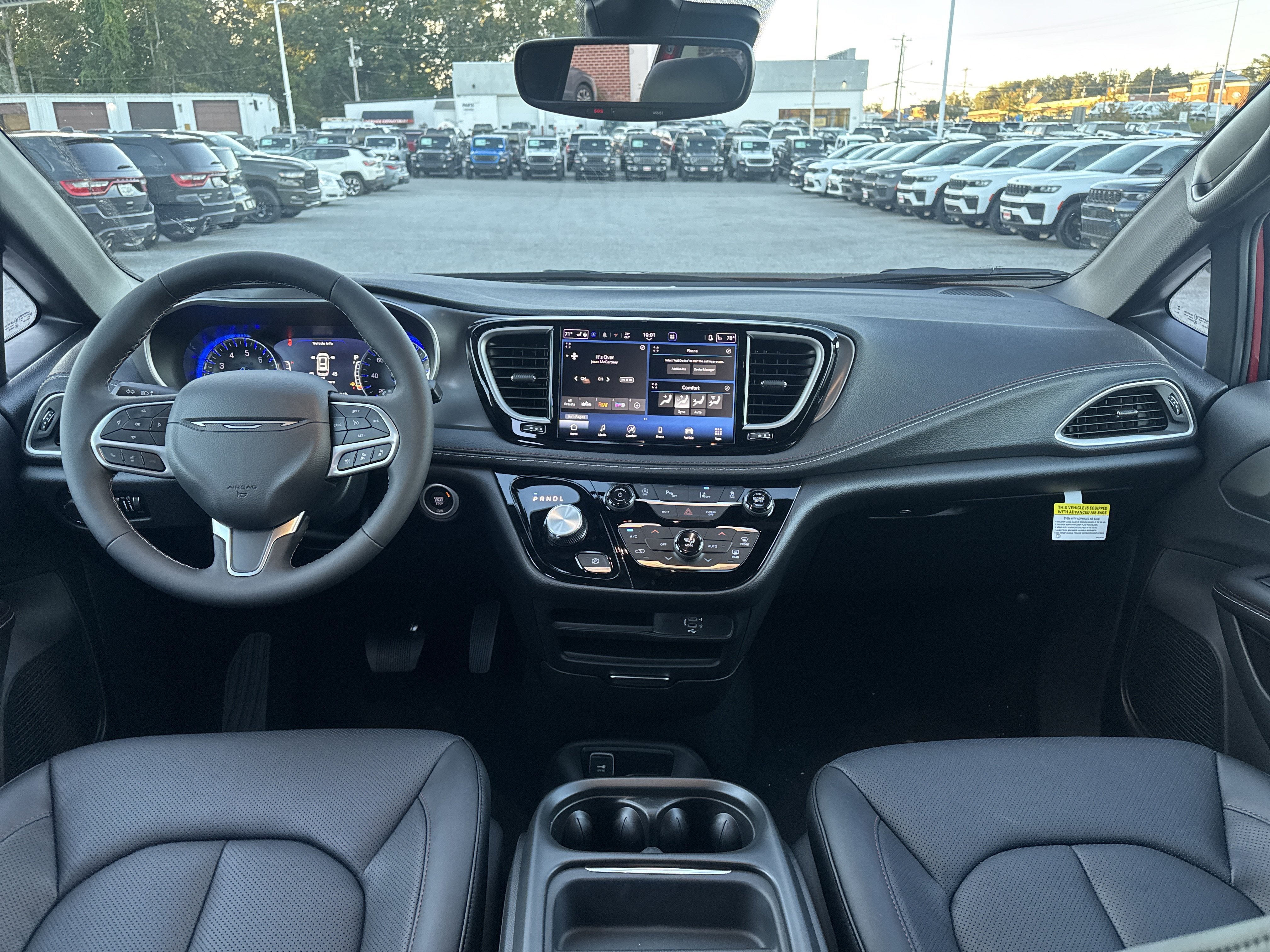 2027 Chrysler Pacifica PACIFICA SELECT