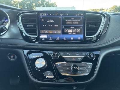 2027 Chrysler Pacifica PACIFICA SELECT