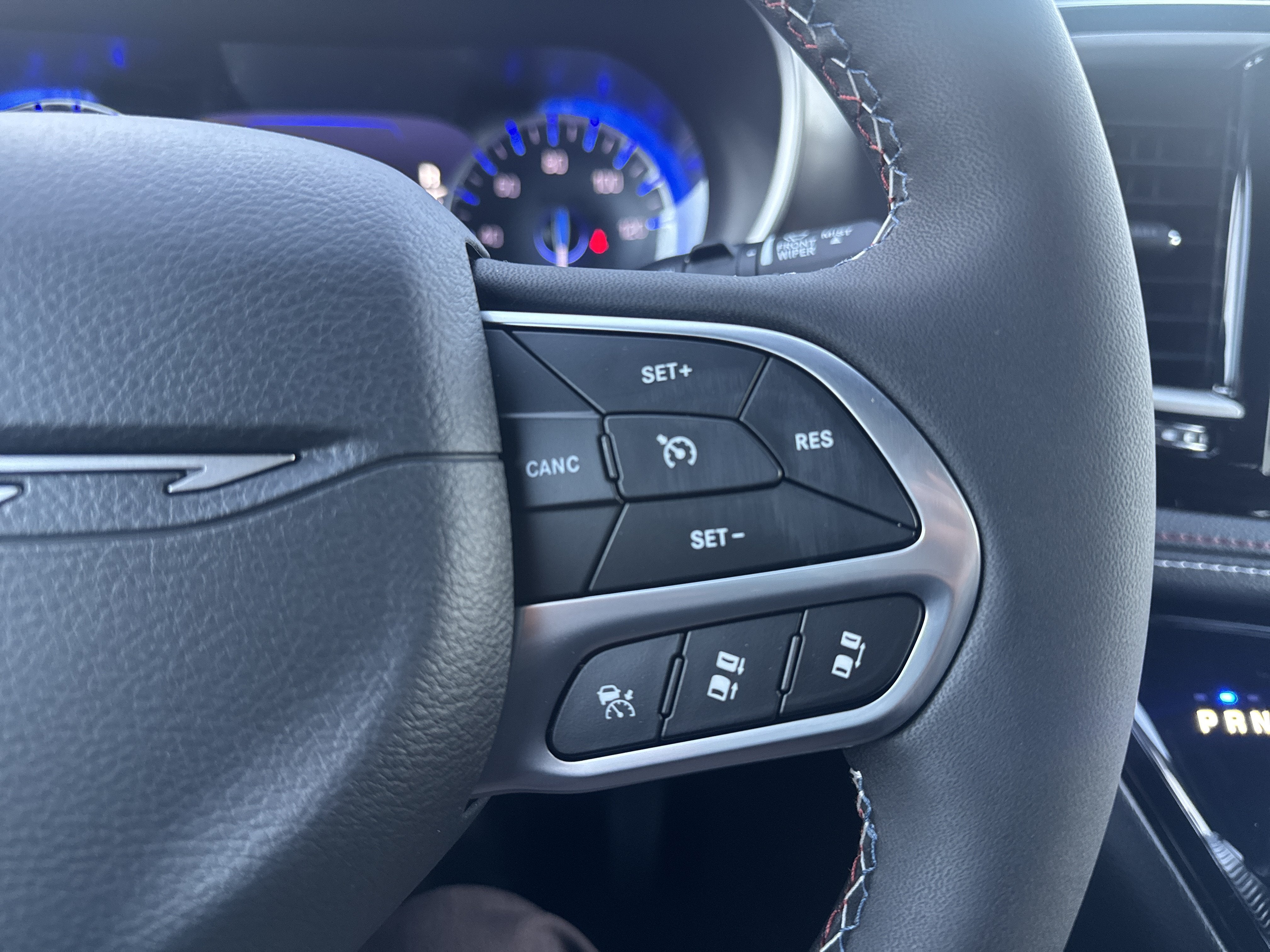 2027 Chrysler Pacifica PACIFICA SELECT