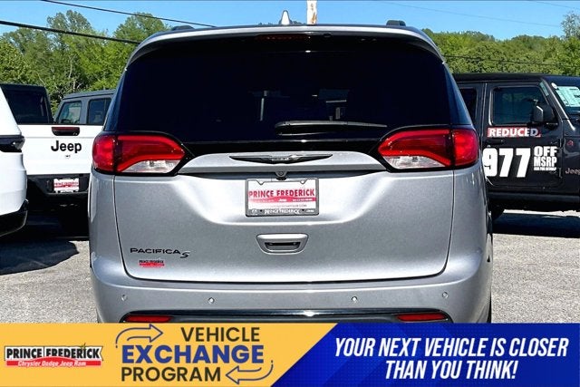2018 Chrysler Pacifica Touring L