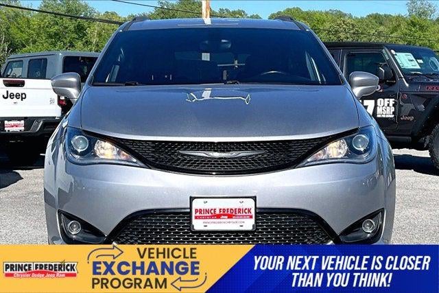 Used 2018 Chrysler Pacifica Touring L with VIN 2C4RC1BG9JR228133 for sale in Prince Frederick, MD