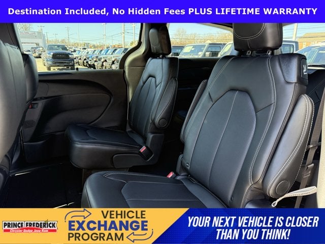 2026 Chrysler Pacifica PACIFICA SELECT