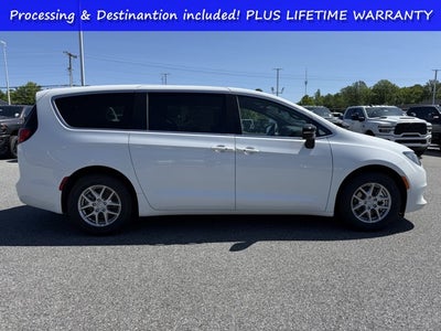 2026 Chrysler Voyager VOYAGER LX