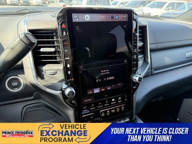 2026 RAM Ram 3500 RAM 3500 LARAMIE CREW CAB 4X4 8' BOX