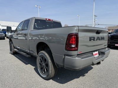 2026 RAM Ram 2500 RAM 2500 BLACK EXPRESS CREW CAB 4X4 6'4' BOX