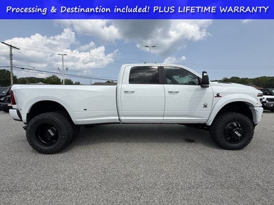 2026 RAM Ram 3500 RAM 3500 LARAMIE CREW CAB 4X4 8' BOX