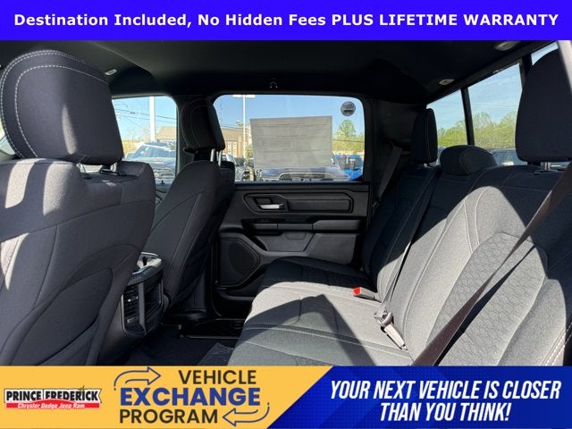 2026 RAM Ram 1500 RAM 1500 EXPRESS CREW CAB 4X4 5'7' BOX