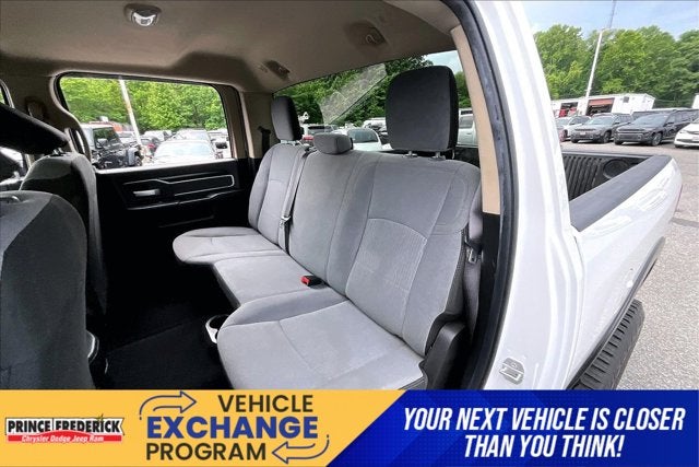 2019 RAM 2500 Big Horn Crew Cab 4x4 6'4' Box