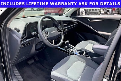 2023 Kia Niro LX