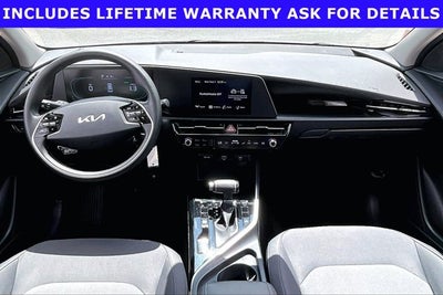 2023 Kia Niro LX