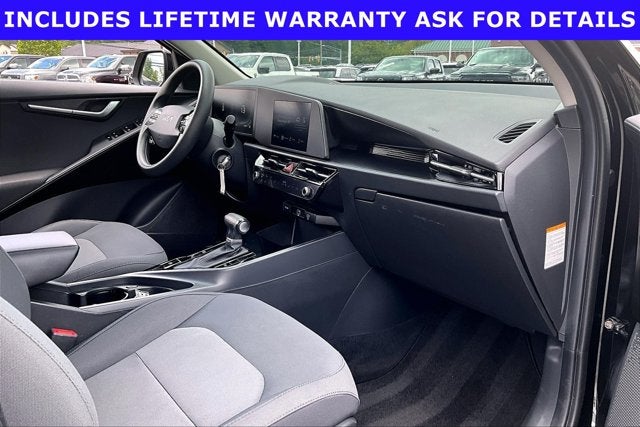 2023 Kia Niro LX
