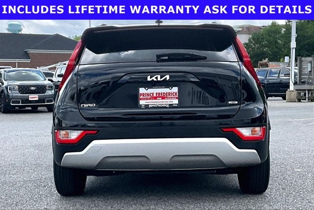 2023 Kia Niro LX