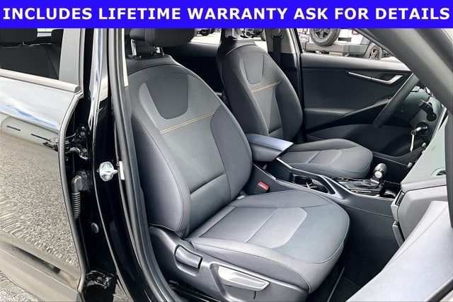 2023 Kia Niro LX