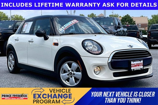 2017 MINI Hardtop Cooper