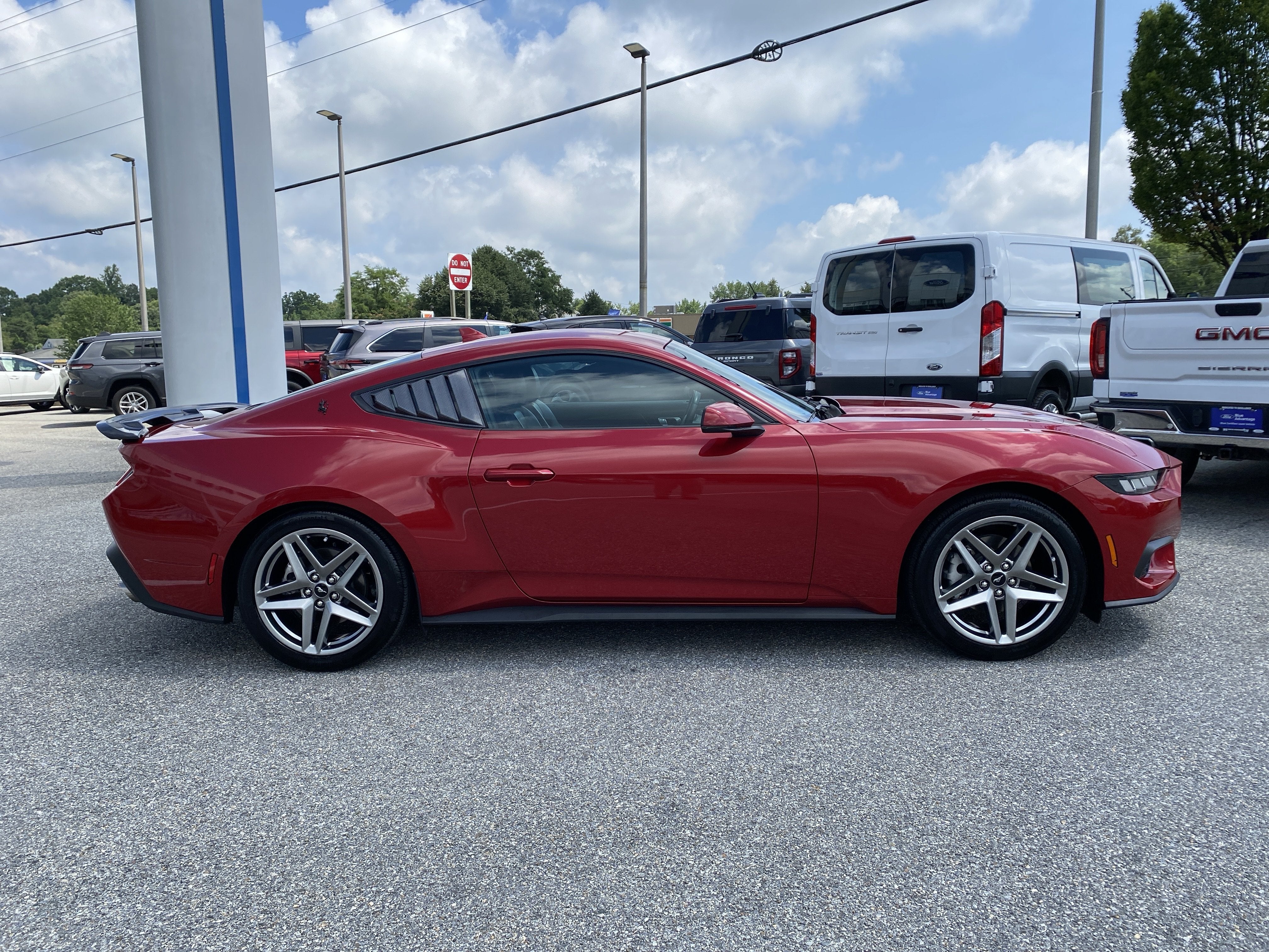 2024 Ford Mustang EcoBoost Premium