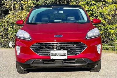 2022 Ford Escape Titanium Hybrid
