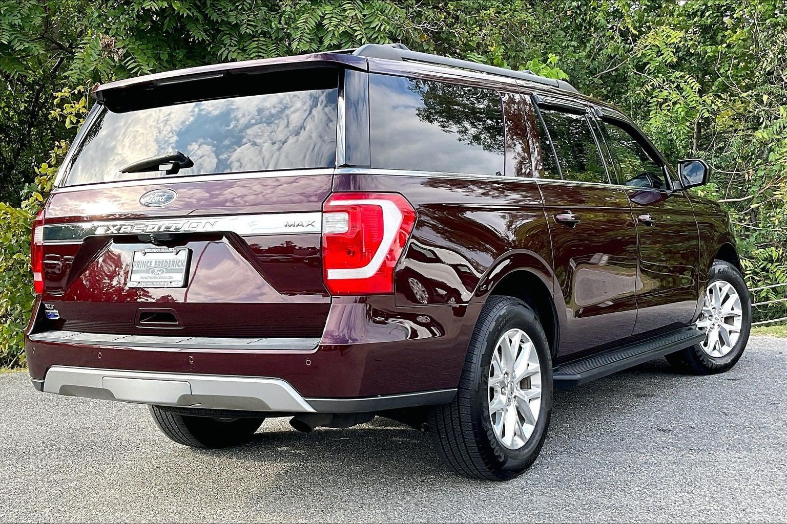 2021 Ford Expedition Max XLT