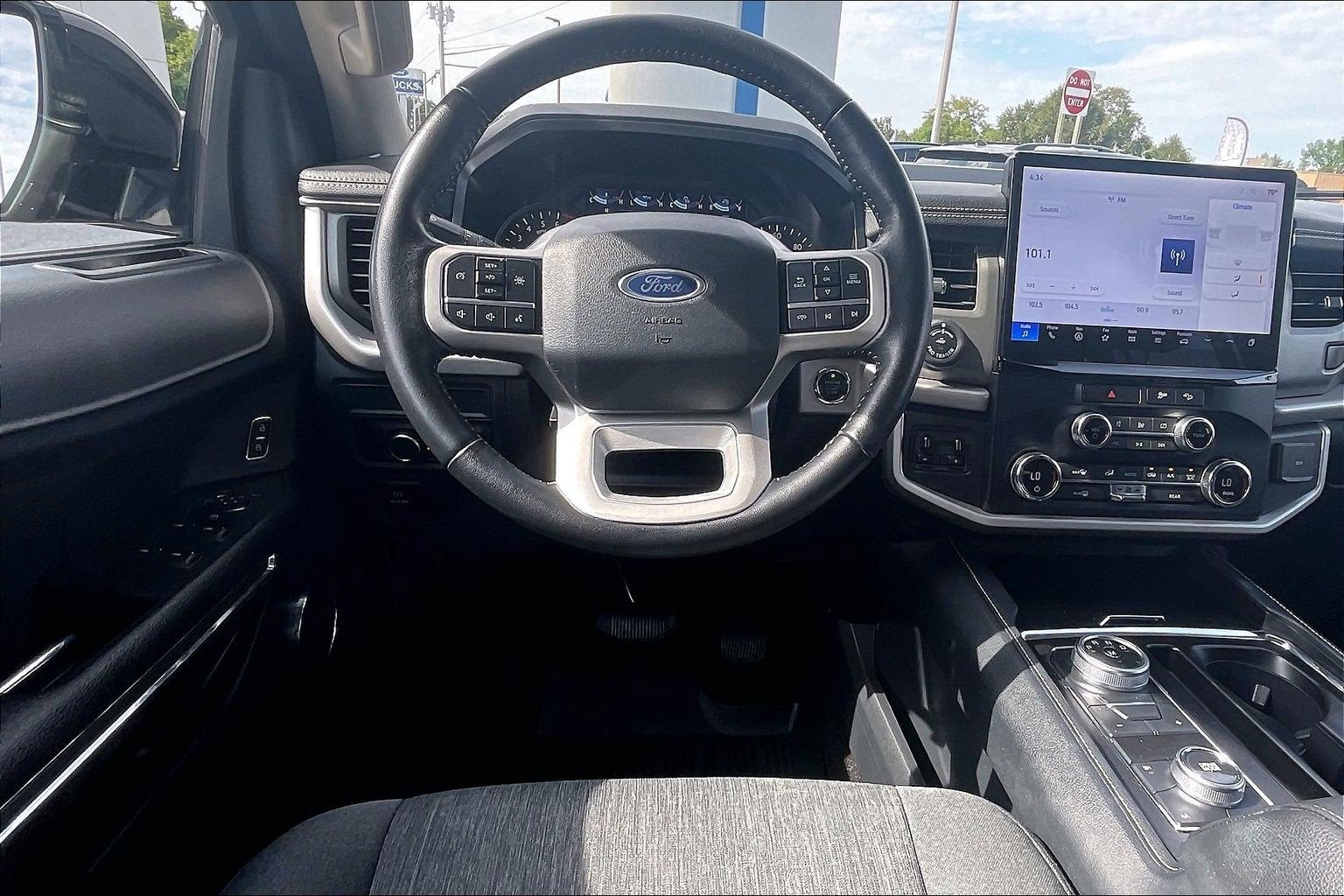 2023 Ford Expedition XLT