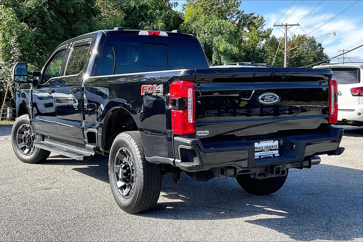 2024 Ford Super Duty F-350 SRW LARIAT