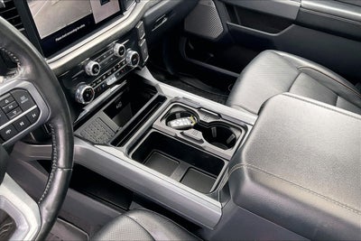 2023 Ford Super Duty F-450 DRW LARIAT