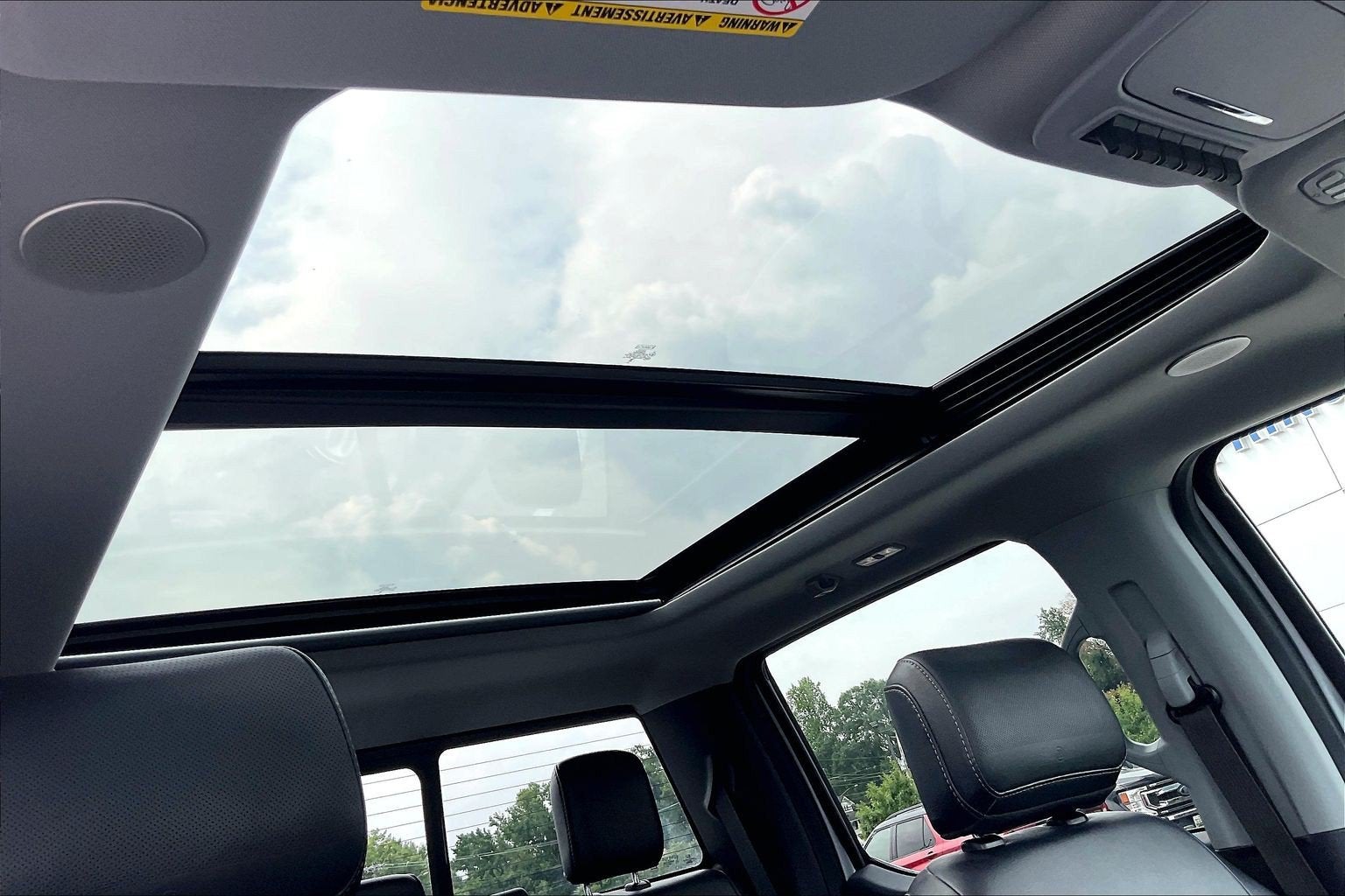 2023 Ford Super Duty F-450 DRW LARIAT