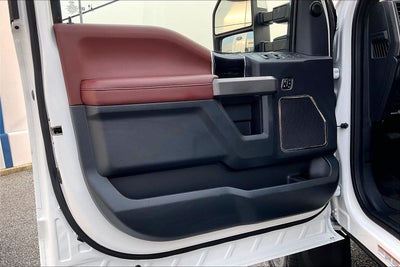 2022 Ford Super Duty F-450 DRW Platinum
