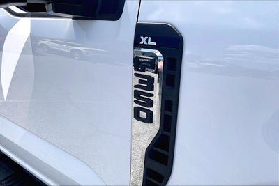 2024 Ford Super Duty F-350 SRW XL