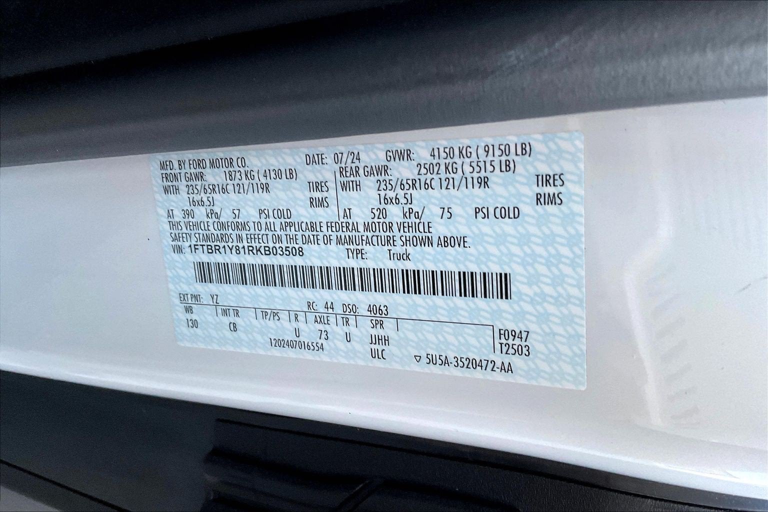 2024 Ford Transit Cargo Van T-250 130" Low Rf 9070 GVWR RWD