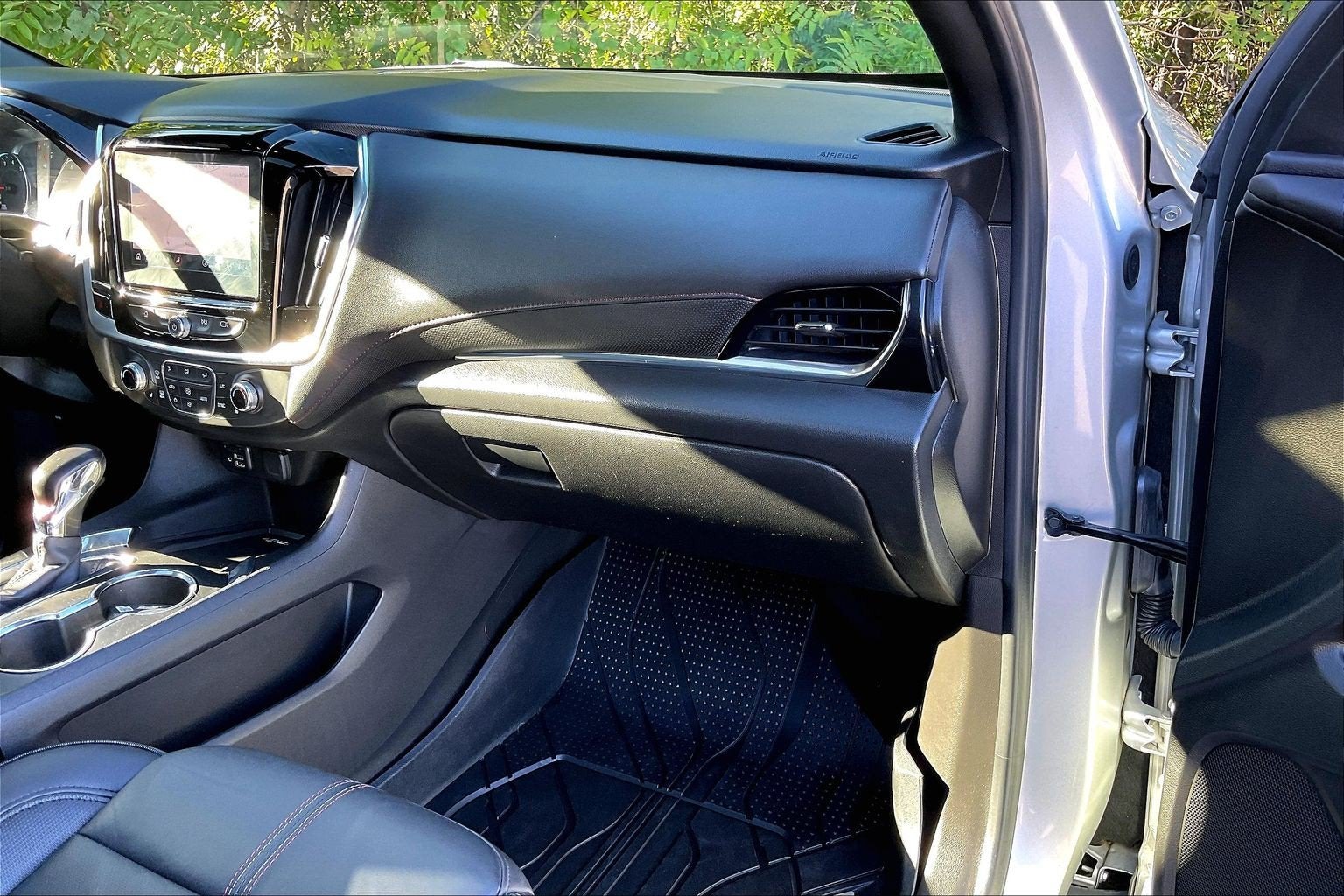 2022 Chevrolet Traverse RS