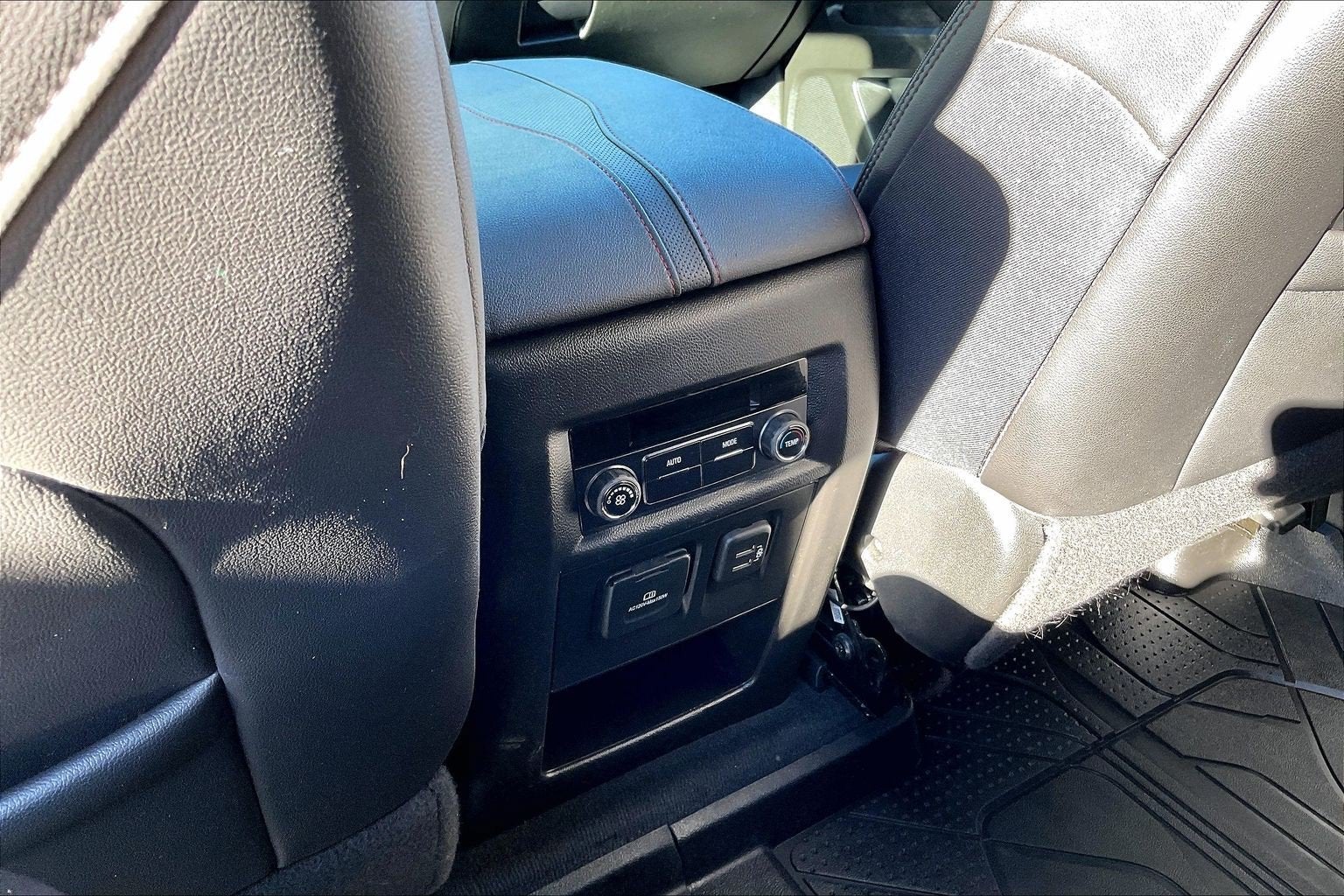 2022 Chevrolet Traverse RS