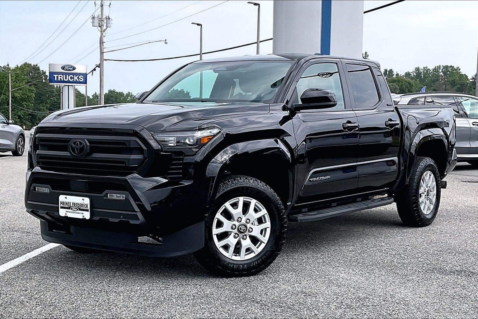 2024 Toyota Tacoma 4WD SR5