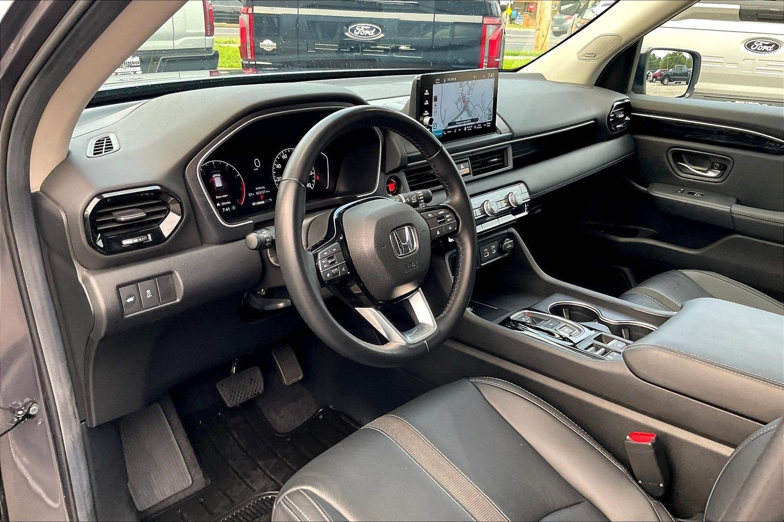 2025 Honda Pilot Touring