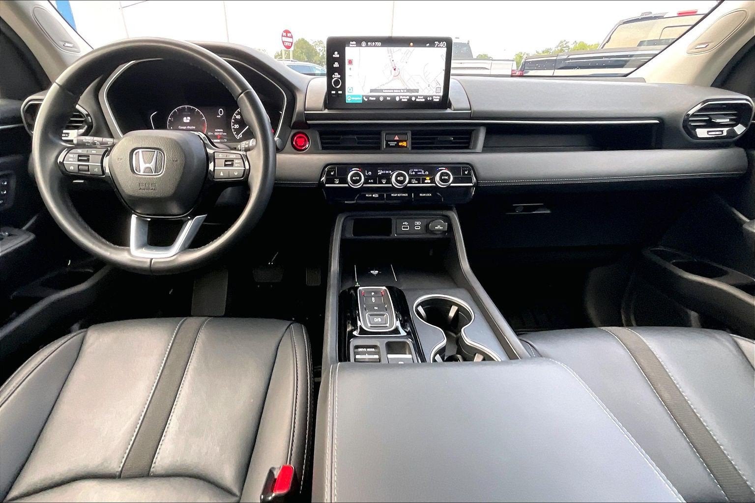 2025 Honda Pilot Touring