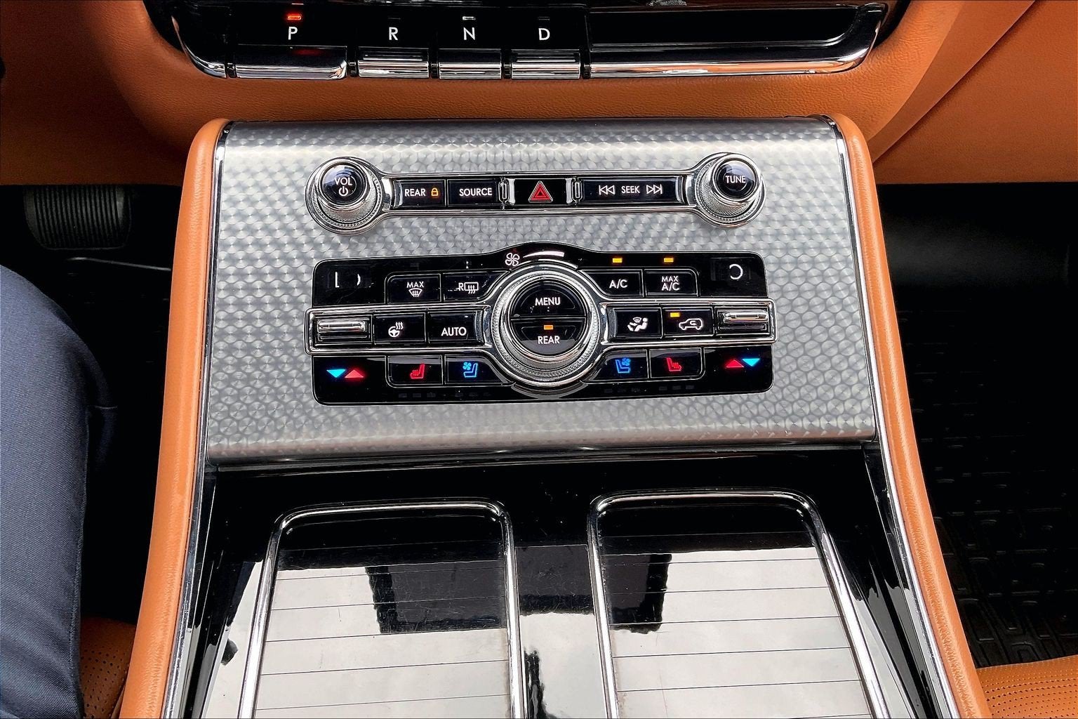 2020 Lincoln Aviator Black Label Grand Touring