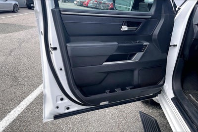 2025 Toyota Sequoia Platinum