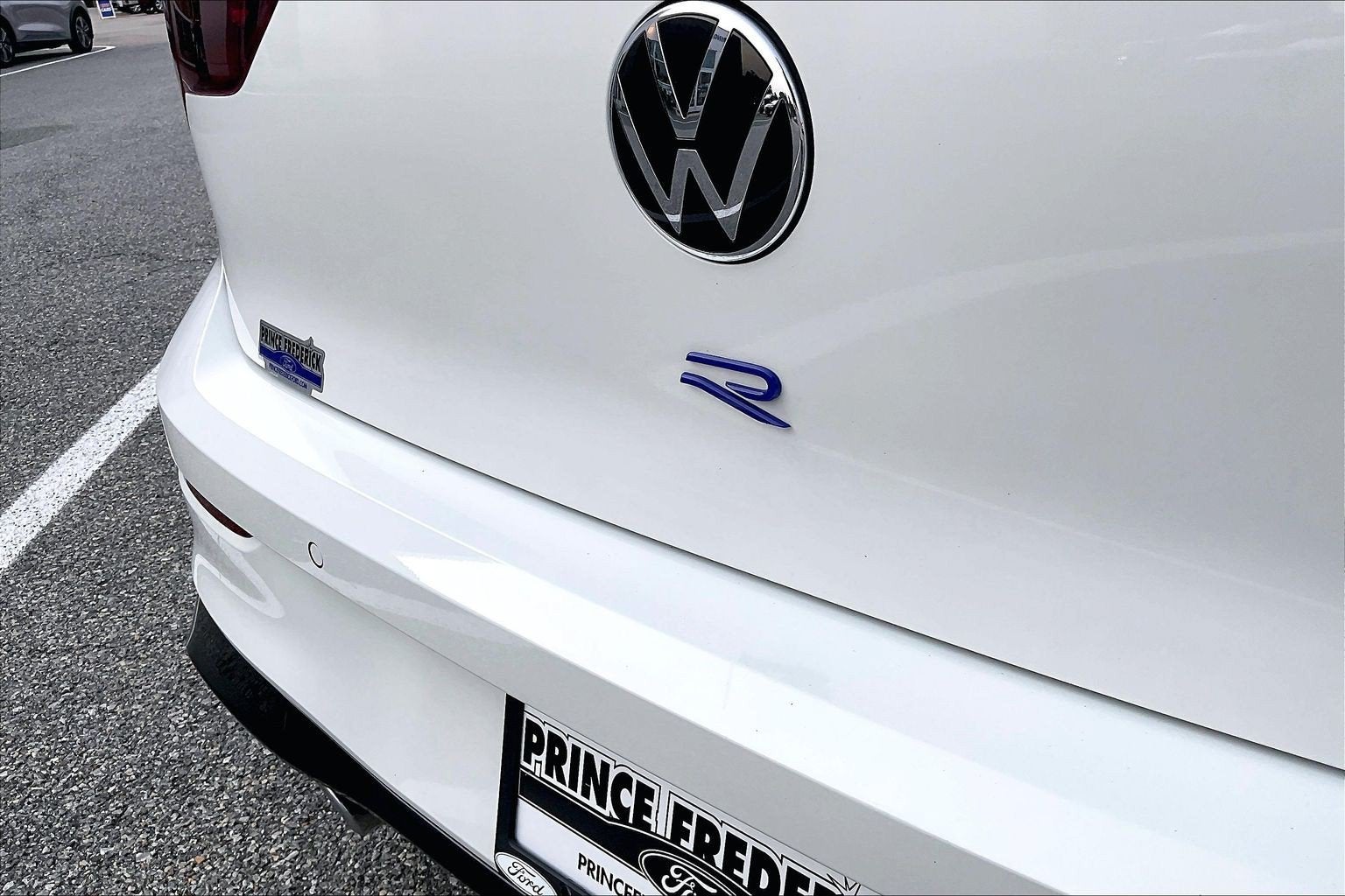 2023 Volkswagen Golf R 20th Anniversary Edition