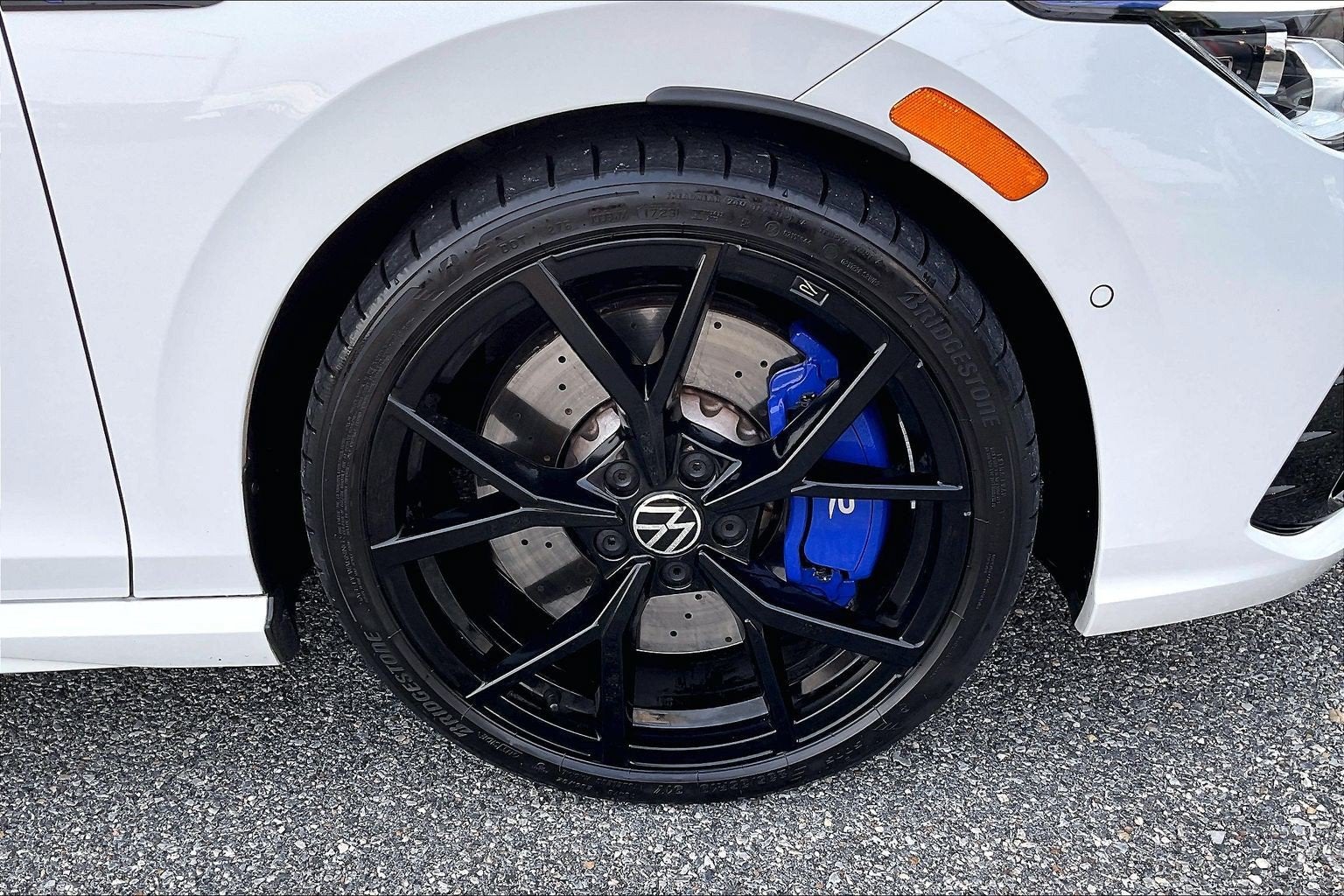 2023 Volkswagen Golf R 20th Anniversary Edition