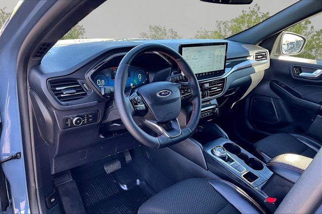 2025 Ford Escape ST-Line Elite