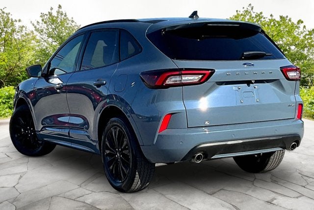 2025 Ford Escape ST-Line Elite