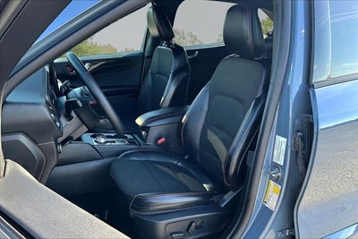 2025 Ford Escape ST-Line Elite