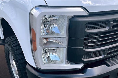 2026 Ford Super Duty F-350 SRW XL