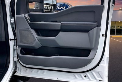 2026 Ford Super Duty F-350 DRW XLT
