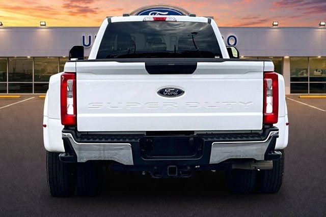 2026 Ford Super Duty F-350 DRW XLT