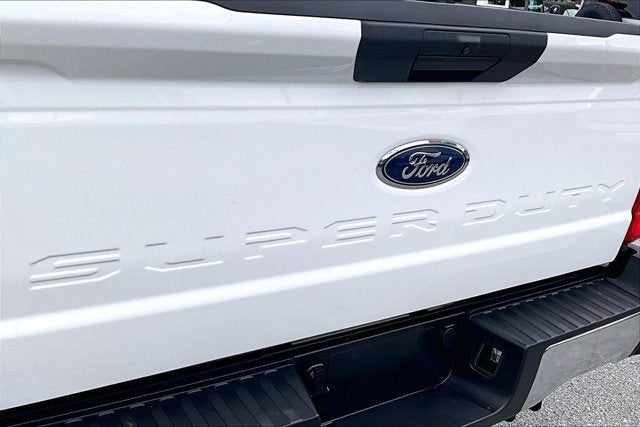 2026 Ford Super Duty F-350 DRW XLT