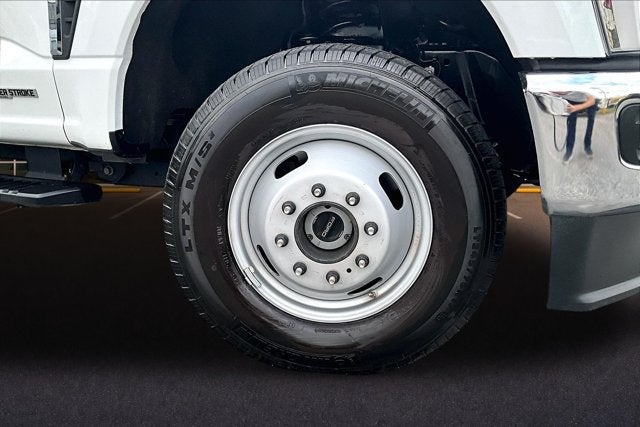 2026 Ford Super Duty F-350 DRW XLT