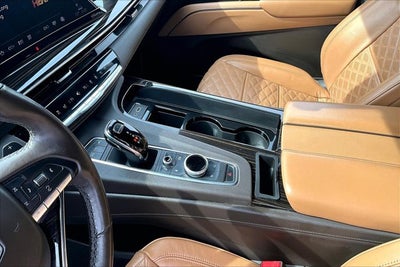 2023 Cadillac Escalade 4WD Premium Luxury