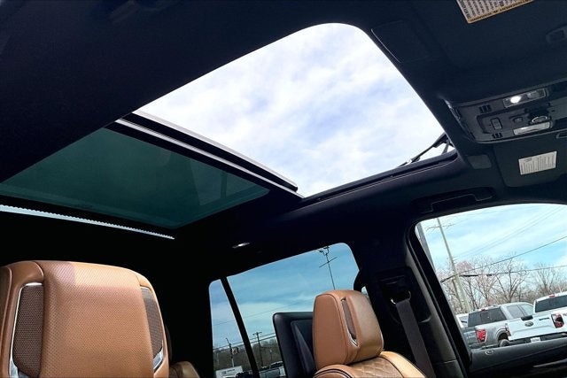 2023 Cadillac Escalade 4WD Premium Luxury