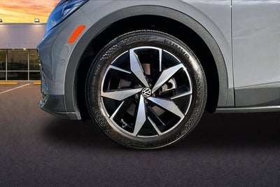 2023 Volkswagen ID.4 Pro