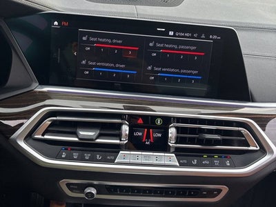 2023 BMW X6 M50i